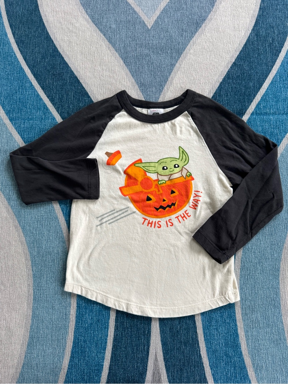 Hanna Andersson Grogu Halloween Shirt